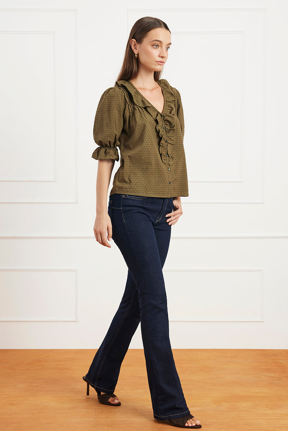 Chloe Shirt in Olive Green Solid