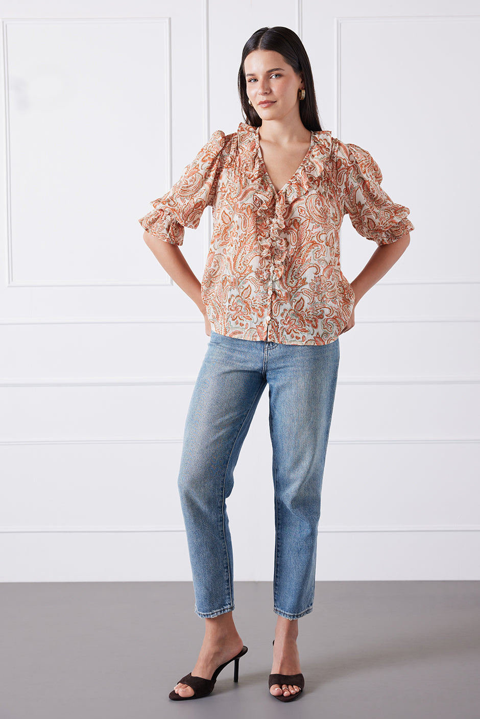 Chloe Shirt in Canyon Paisley