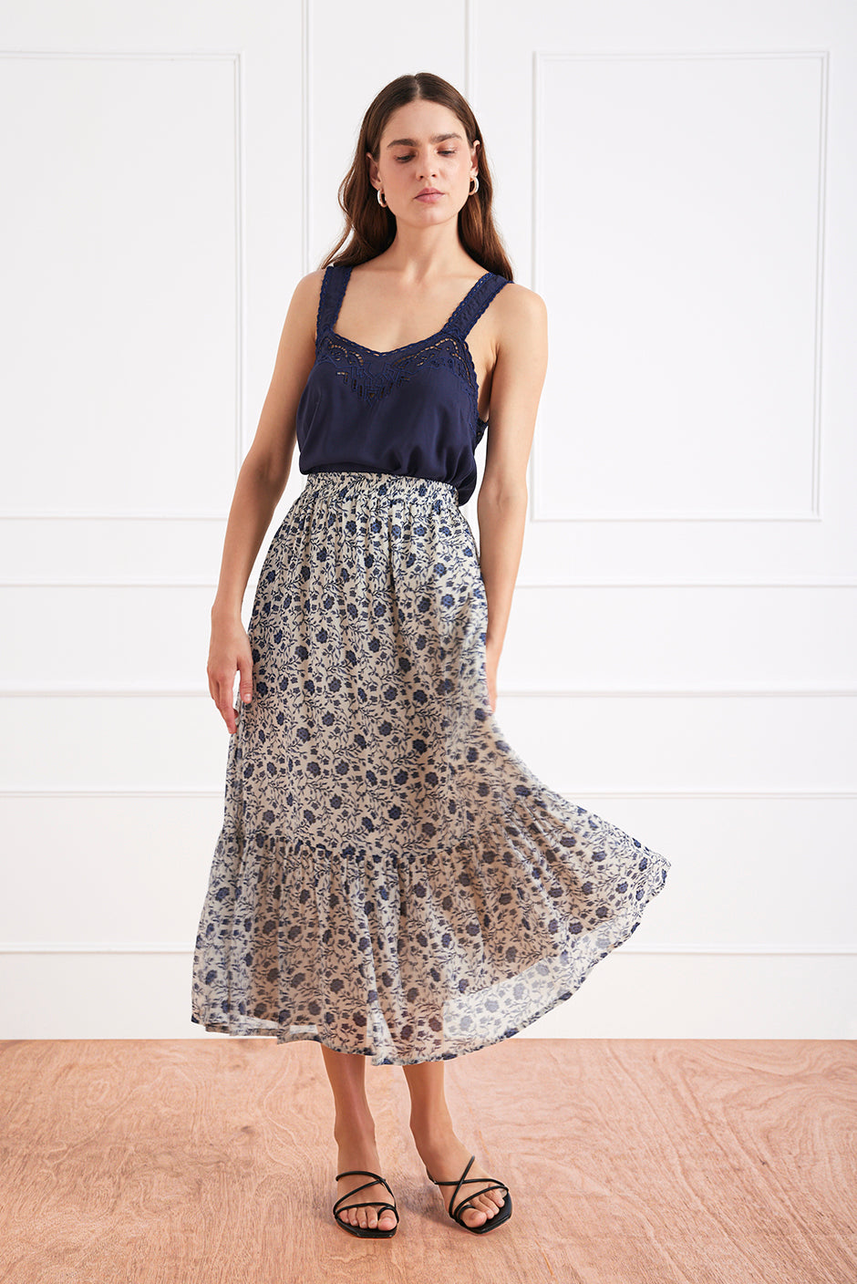 Wren Skirt in Sapphire Vines