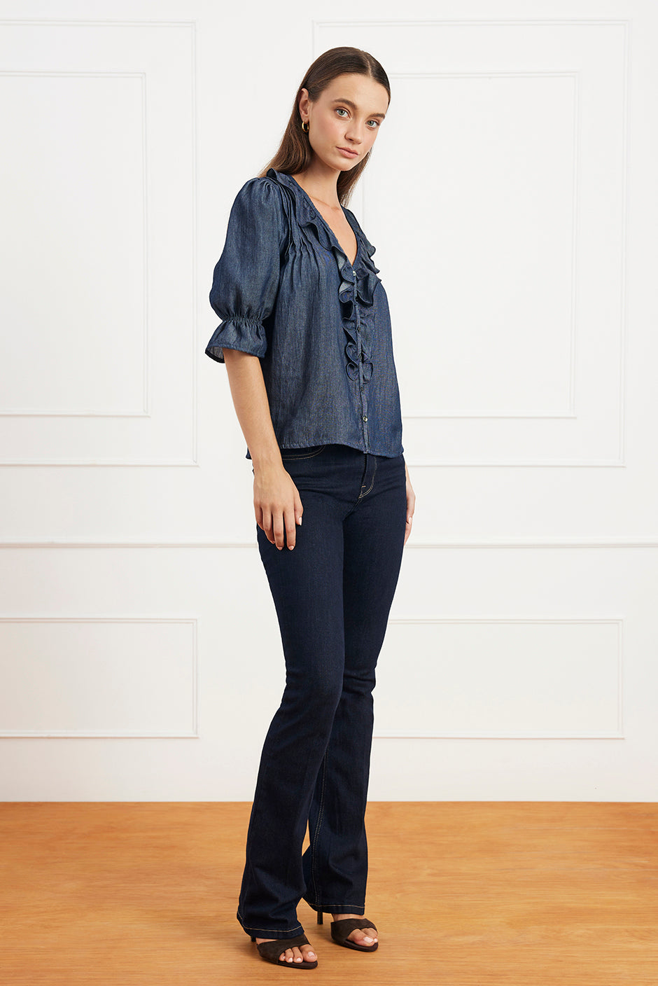 Chloe Shirt in Rinse Wash