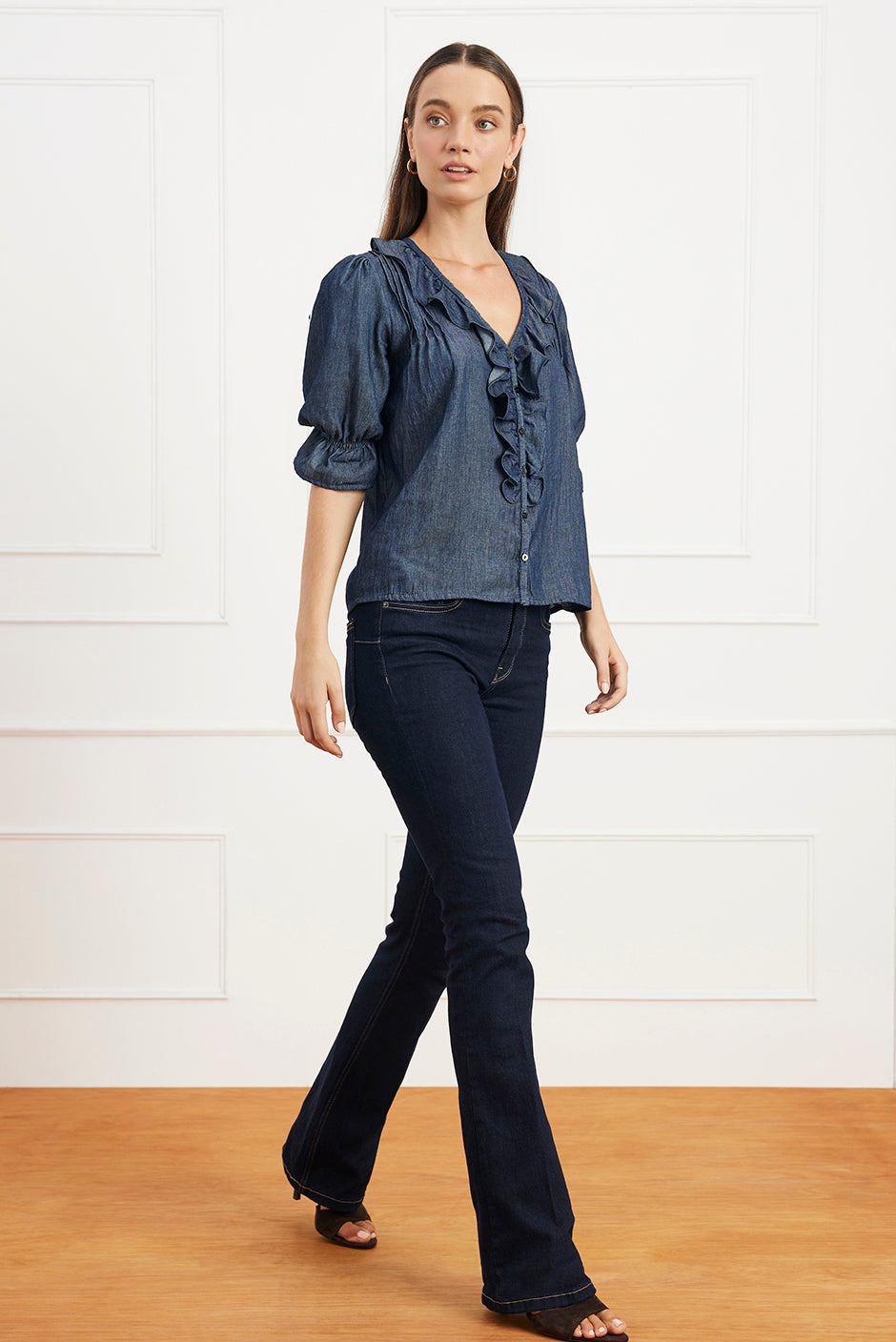 Chloe Shirt in Rinse Wash