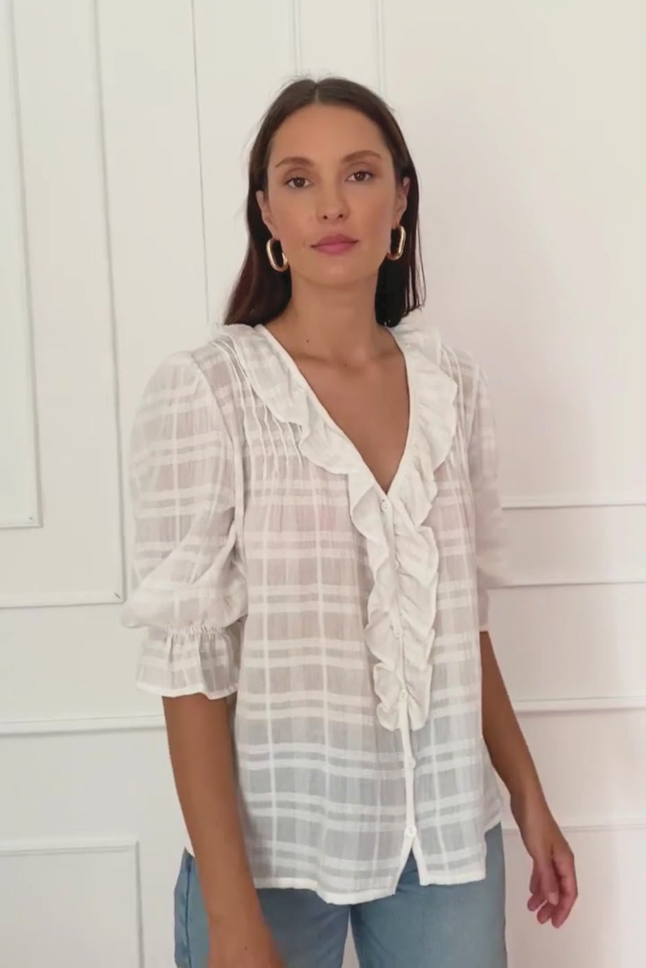 Chloe Shirt in Off White Plaid