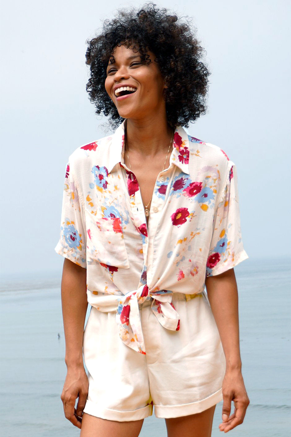 Cute hawaiian store shirt outfits
